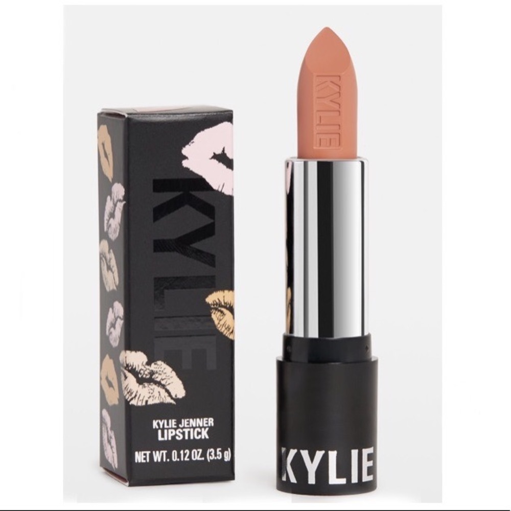 Kylie Cosmetics Lipstick Nova